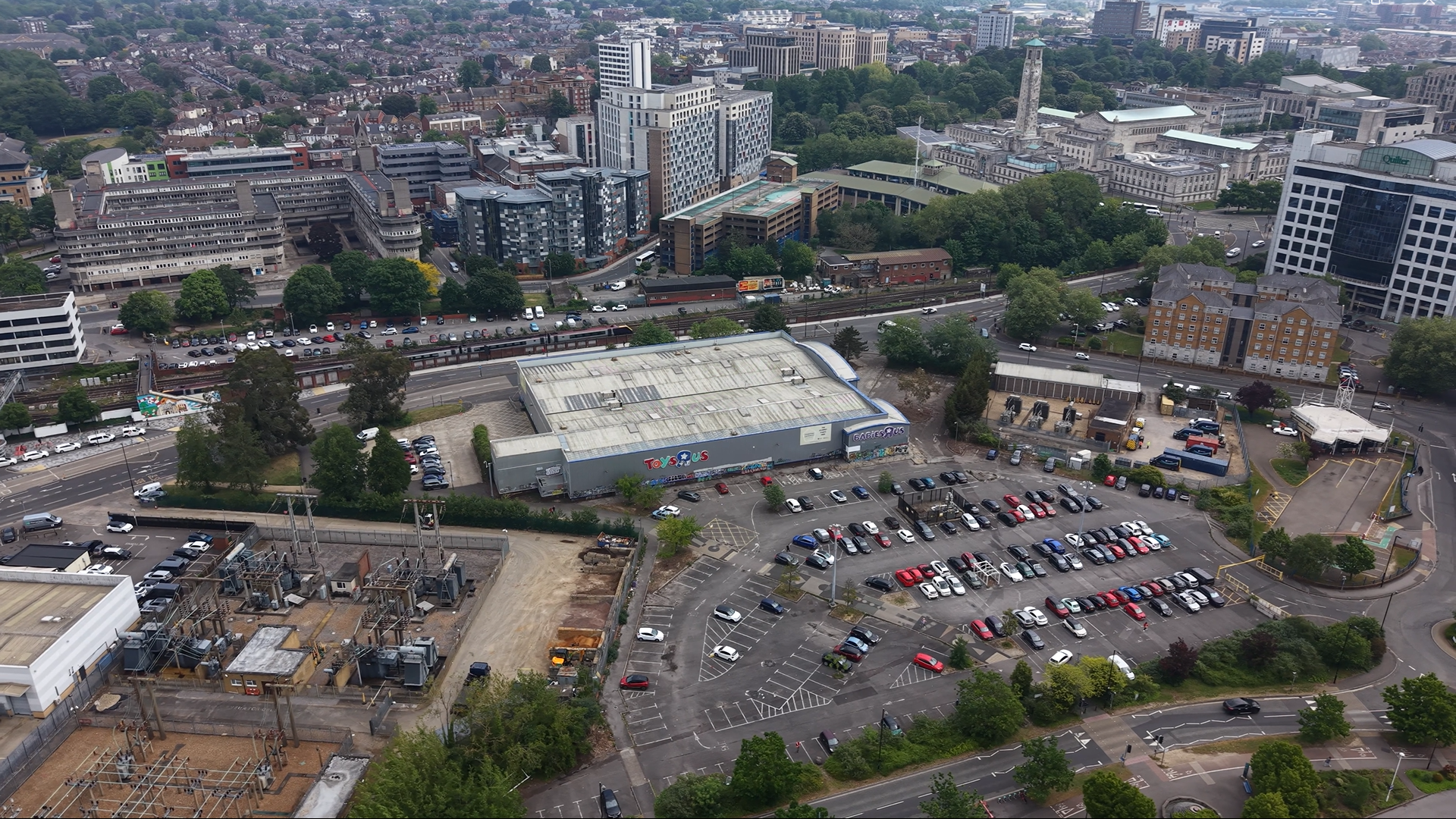 Demolition application submitted for former Toys R Us building 